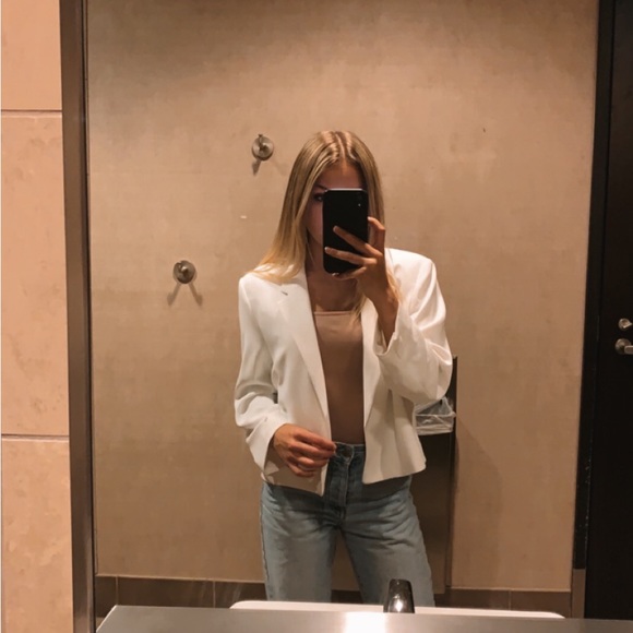 White blazer - Picture 1 of 3